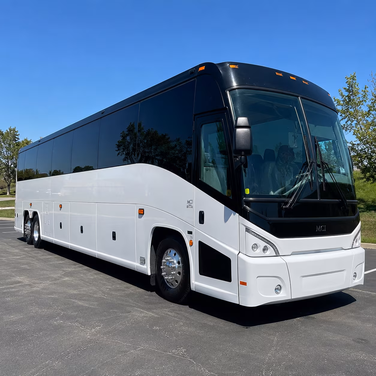 airport pickup shuttles for out of town wedding guests flying into mia