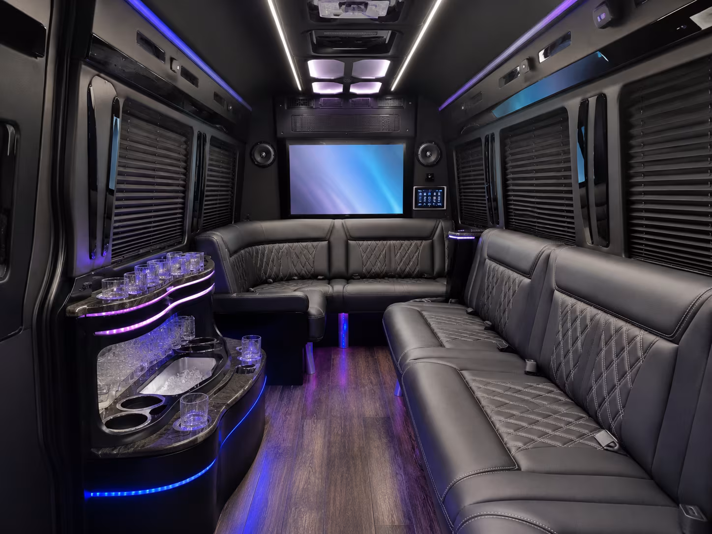 conference shuttle buses between homestead hotels and miami beach